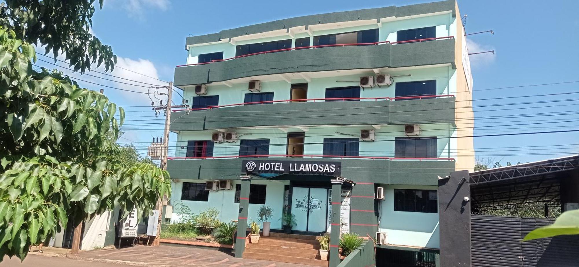 Hotel Llamosas سيوداد ديل إستي المظهر الخارجي الصورة